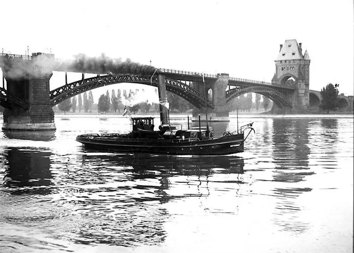 게스트하우스 알테스 루더하우스 3*